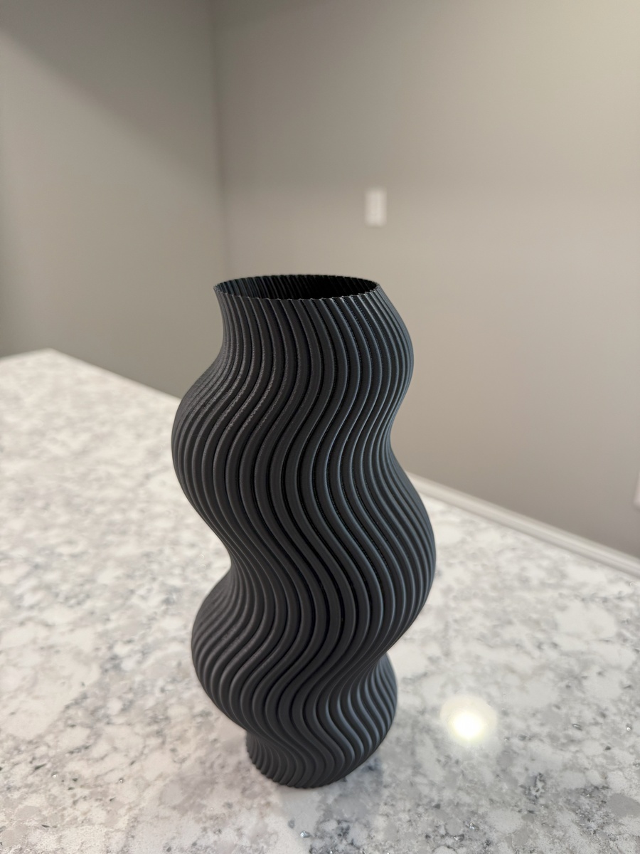 Modern Wavy Vase