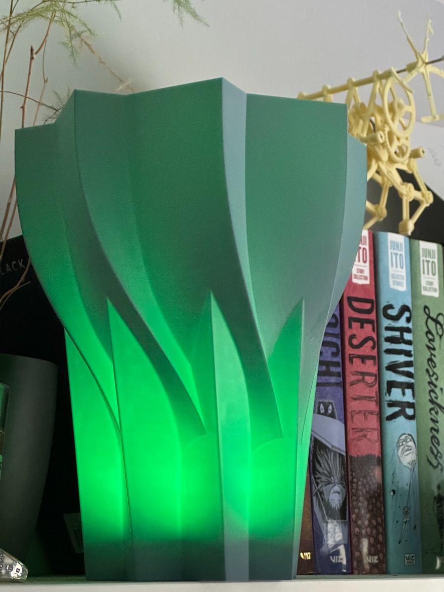 Modern Glow Twist Lamp