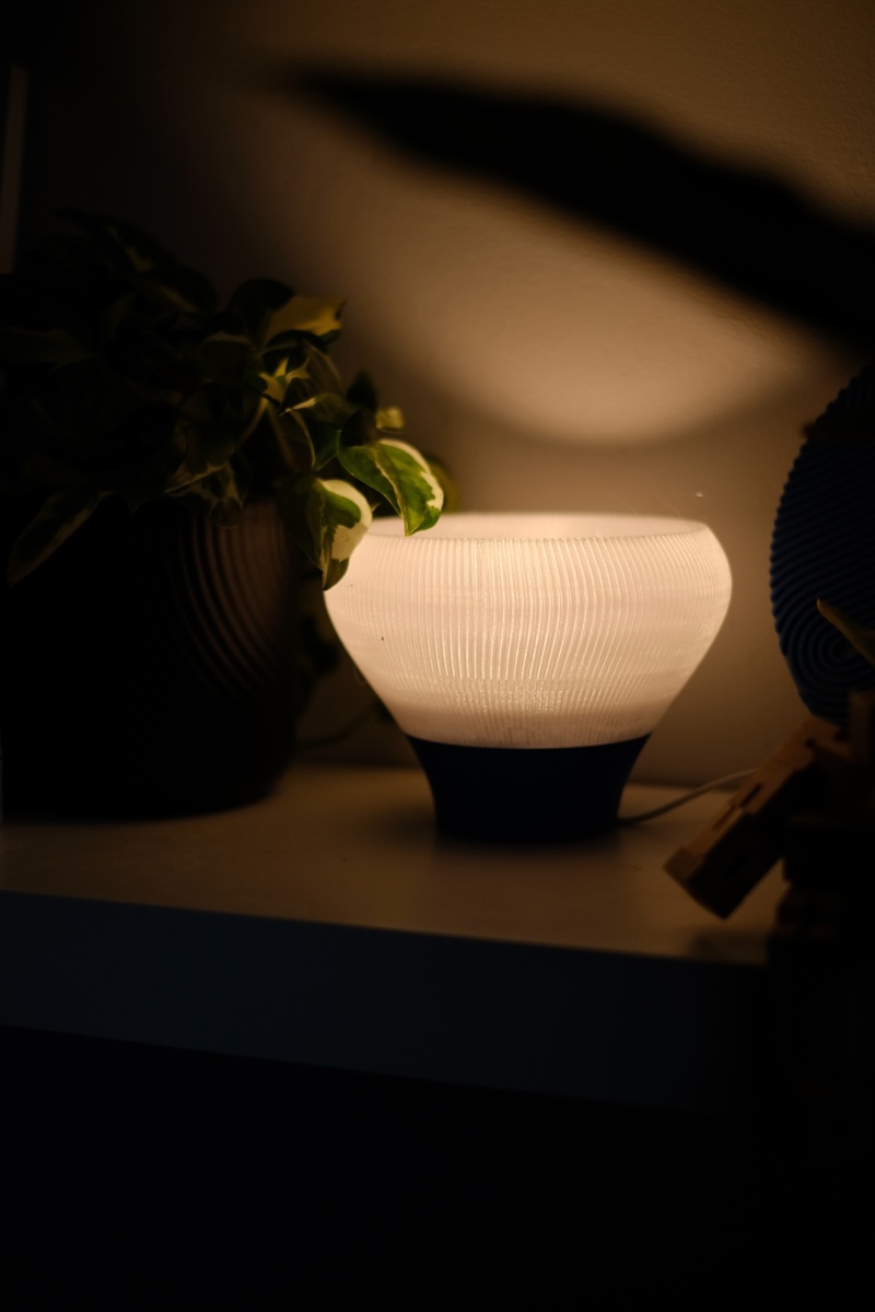 Ribbed Ambient Lamp