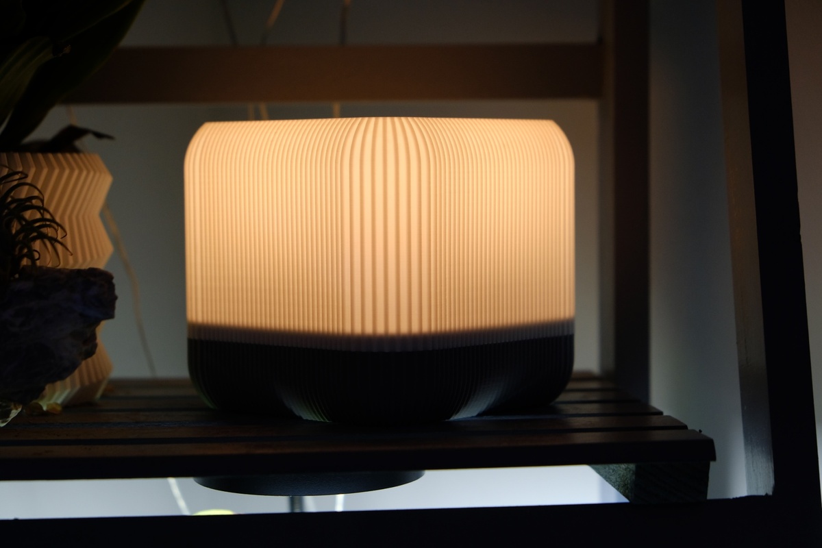 Ribbed Cube Ambient Lamp