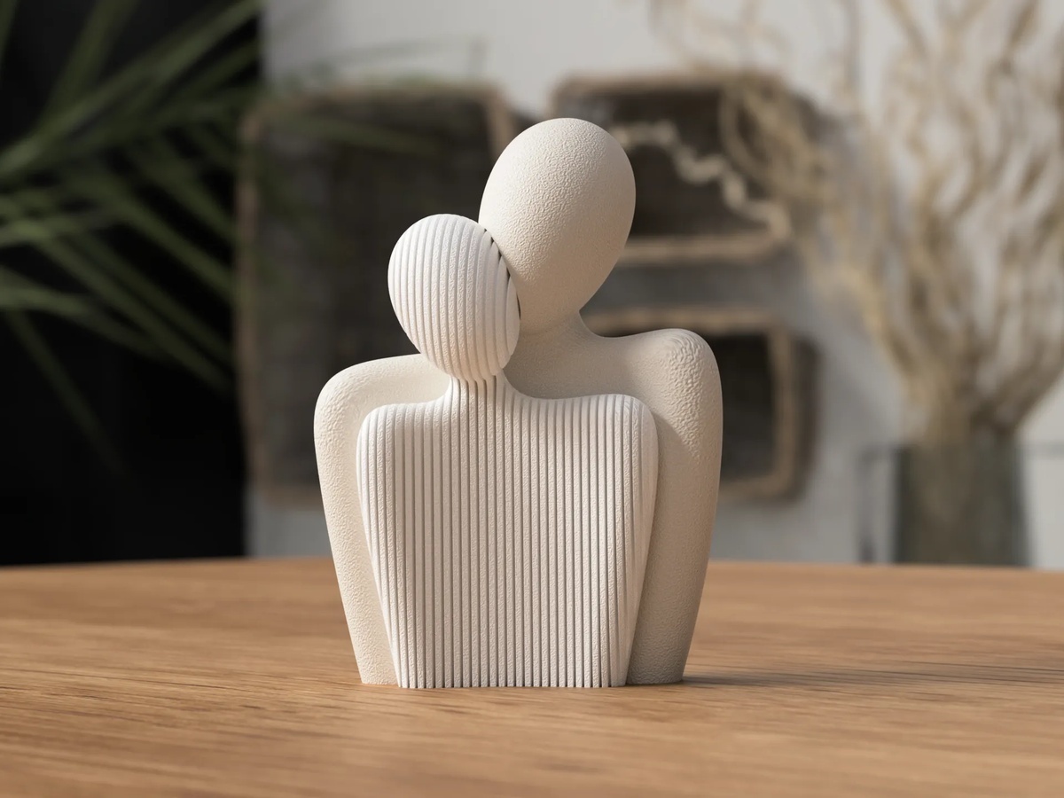 Valentine's Day Statue